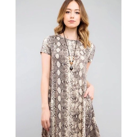 Capsule fit & flare dress size 10 snakeskin print - Picture 1 of 11